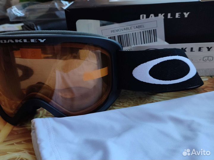 Горнолыжная маска