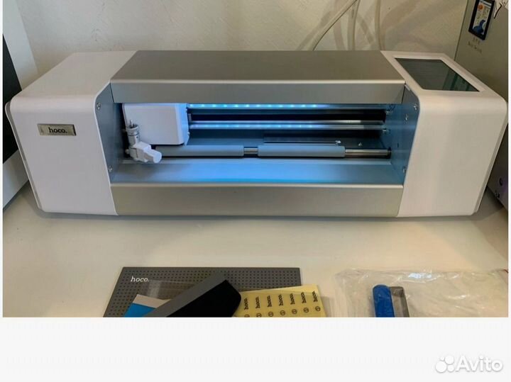 Плоттер Hoco для резки гидрогелиевой пленки