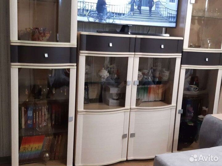 Стенка в гостиную бу