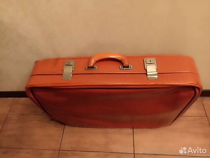 Чемодан советский