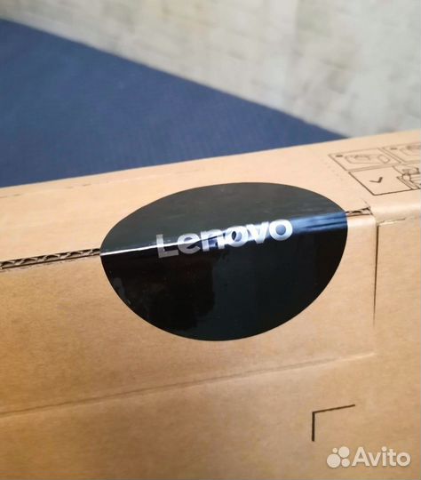 Ноутбук Lenovo 15.6 i7-1255U /8Gb/512Gb Новый