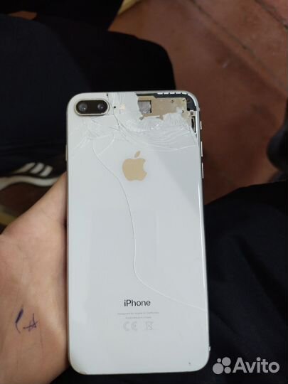 iPhone 8 Plus, 64 ГБ