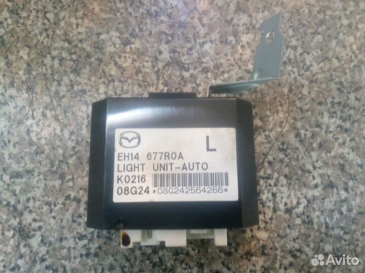 Блок управления светом eh14677r0a Mazda CX-7 CX7 C
