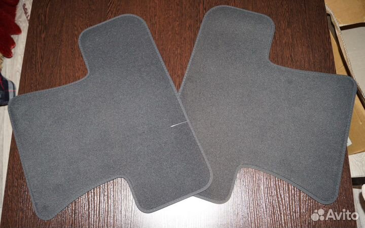 Комплект оригинальных текстильный ковров audi Q5