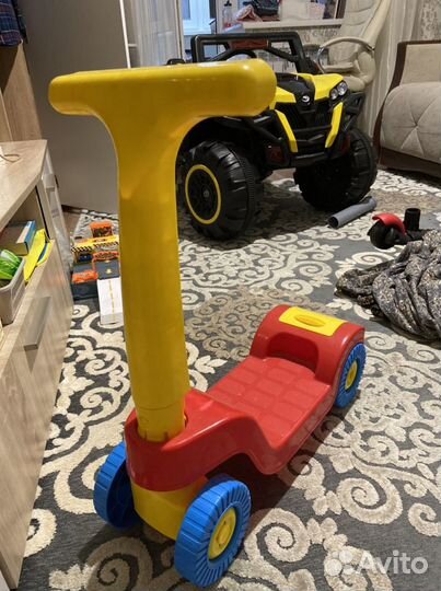 Каталка самокат