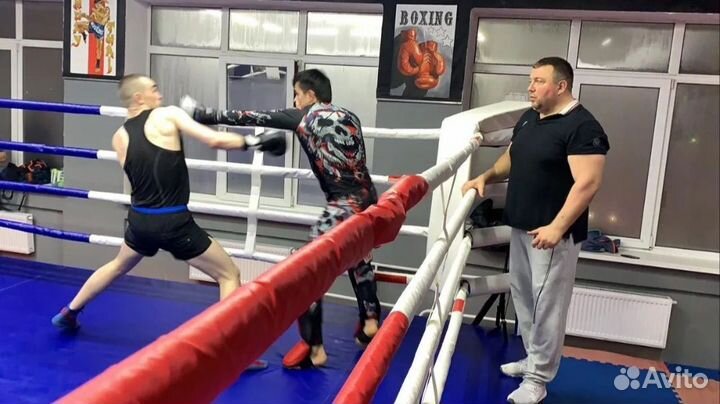 Тренер по боксу