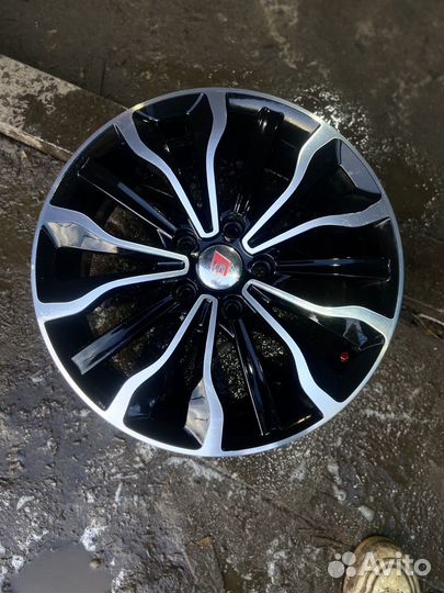 Литые диски R17 5x112 4шт
