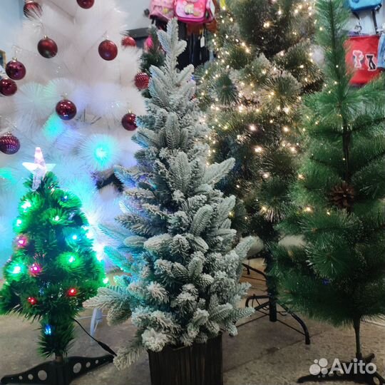 Ель искуственная 3 штуки