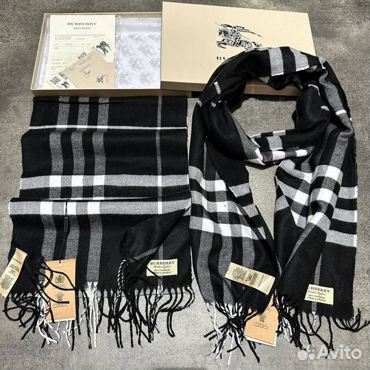 Шарф в коробке burberry