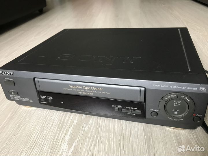 Продаю видеоплеер Sony