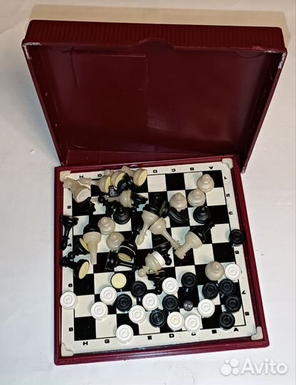 Шахматы-шашки магнитные дорожные из СССР
