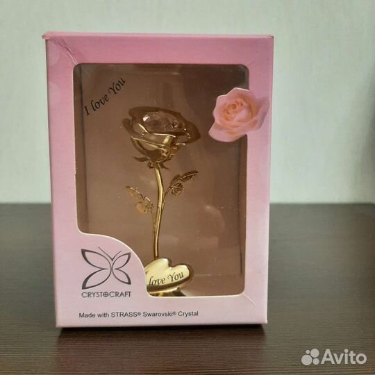 Сувениры с камнем swarovski