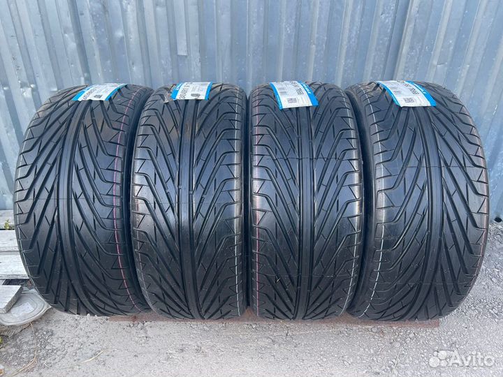 Triangle TR968 245/45 R18