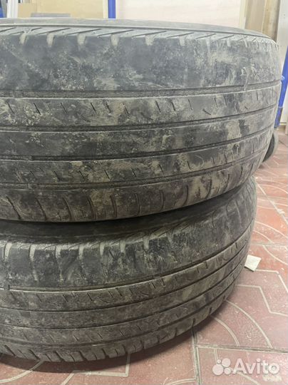 Dunlop Grandtrek PT3 235/60 R18