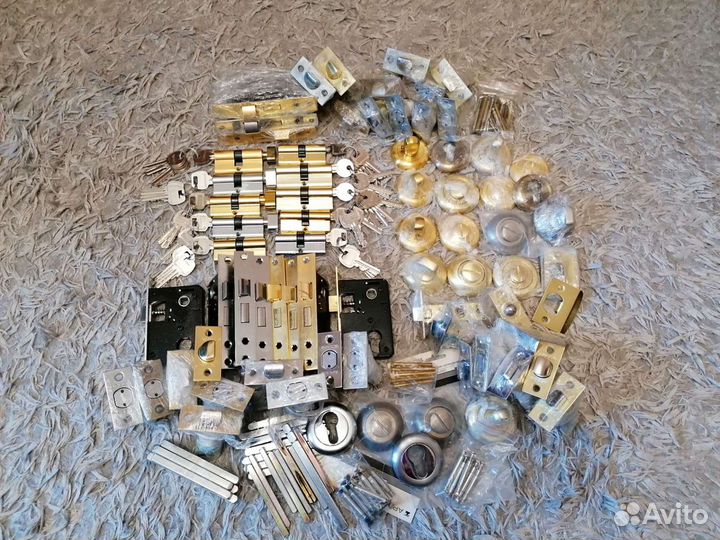 Замки дверные врезные