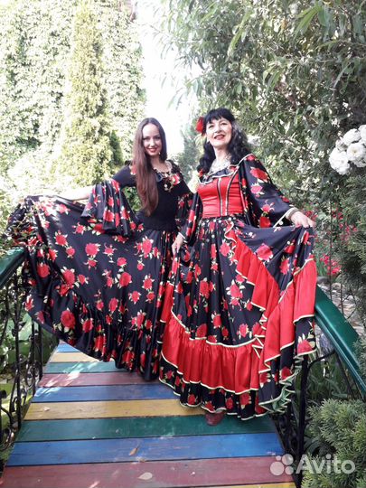 Ансамбль цыганской и казачьей песни