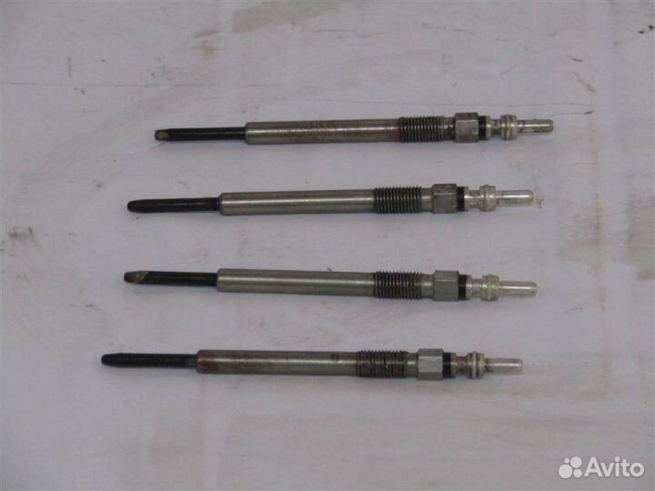 Свеча накала Opel Astra H универсал 1.3 Z13DTH