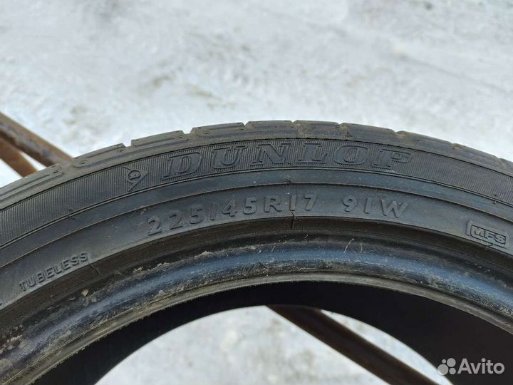 Dunlop SP Sport 01 225/45 R17
