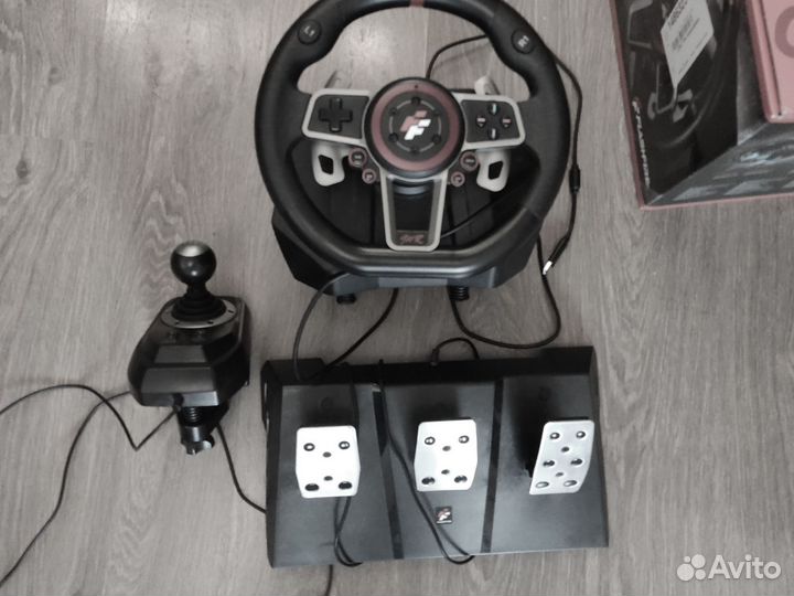 Руль игровой с педалями и коробкой