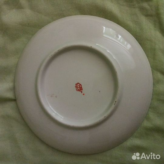 Блюдца Лфз чайные и кофейные