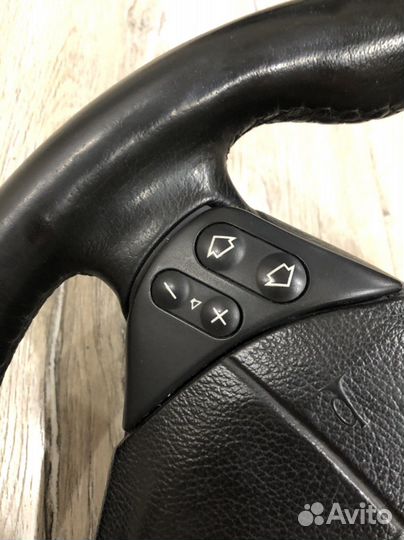 М руль BMW е36