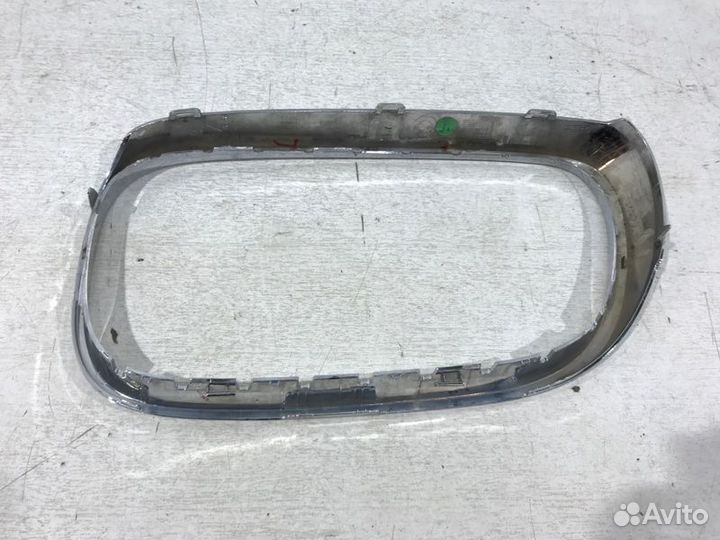 Хром решетки радиатора передний правый Bmw 7Er G11