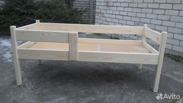 Кровать детская