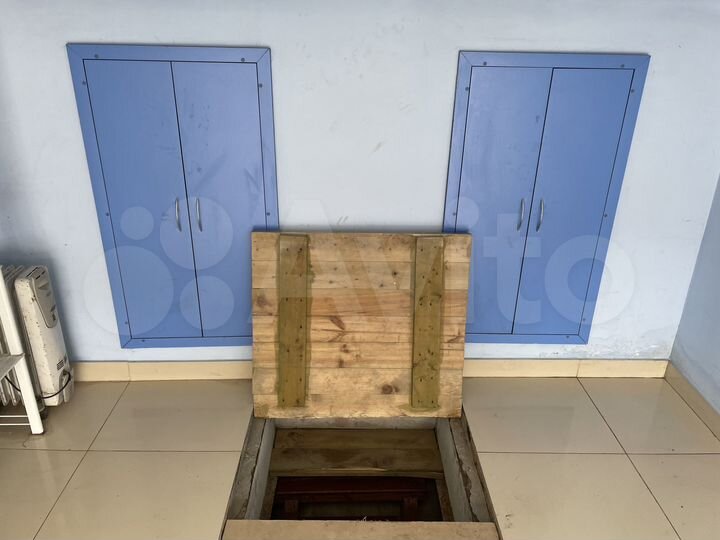 Гараж, > 30 м²