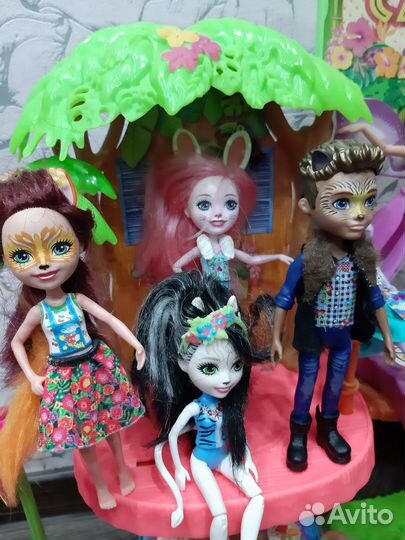 Набор кафе и куклы Энчантималс