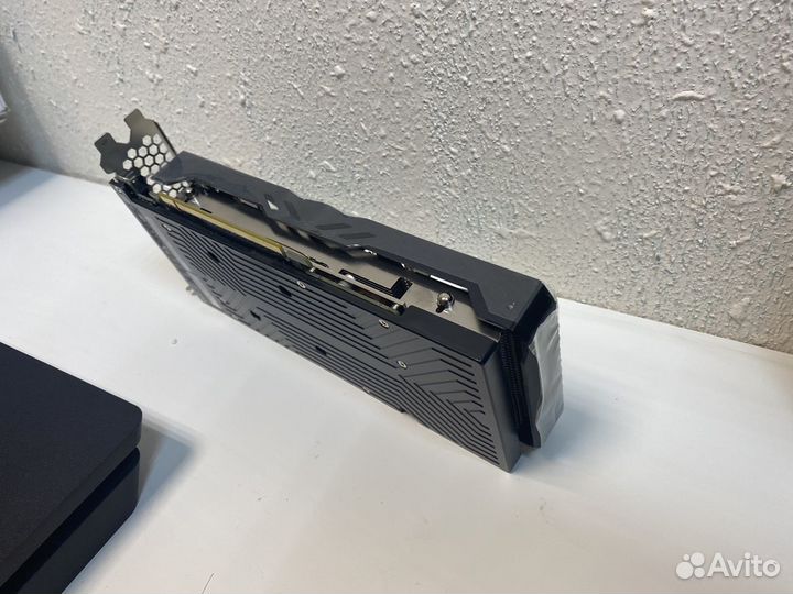 Nvidia GeForce GTX 1660 super новая