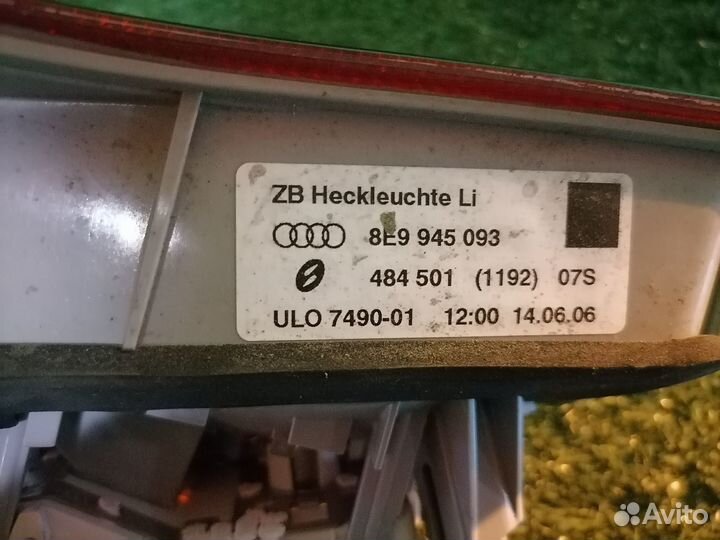 Фонарь (стоп сигнал) левый 8E9945093 Audi A4 B7 8E