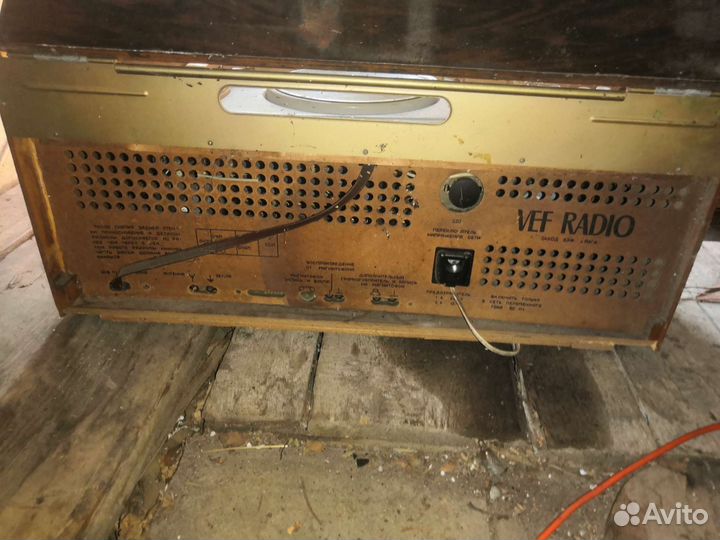 Ламповая радиола VEF radio