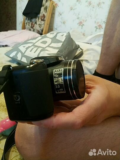 Цифровой фотоаппарат Nikon Coolpix L110 на батарей