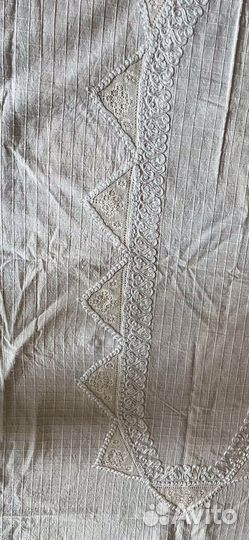 Скатерть льняная с вышивкой,215*150