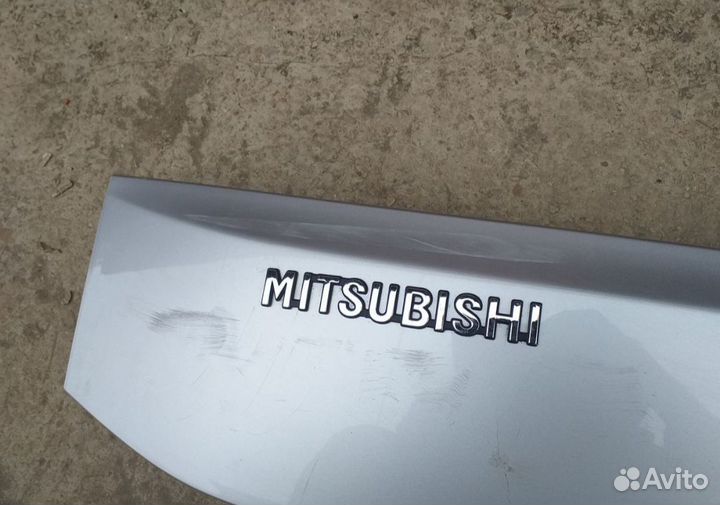 Накладка багажника Mitsubishi Pajero Sport 3