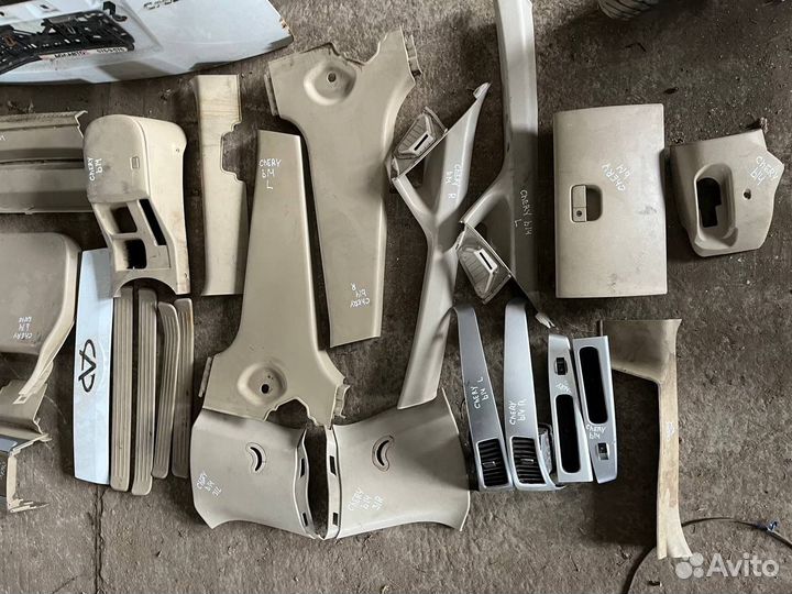 Карта двери обшивка багажника крыльев Chery b14