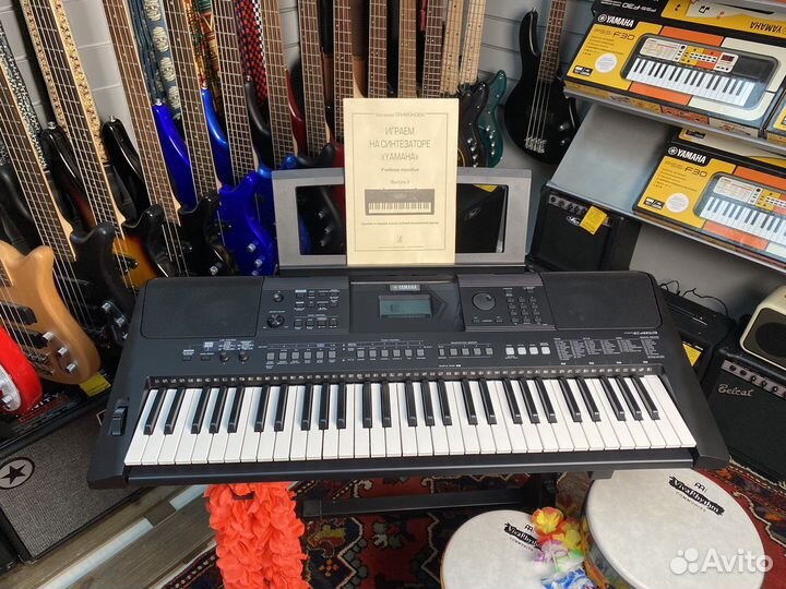 Синтезатор Yamaha PSR-E463