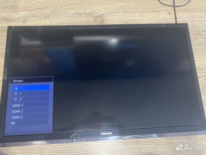 Телевизор toshiba 32rl933rb + настенное крепление