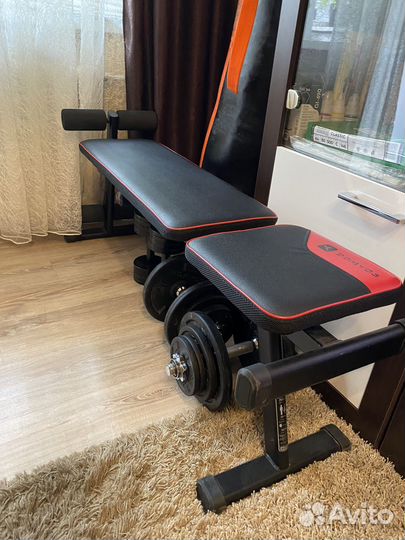 Жимовая скамья