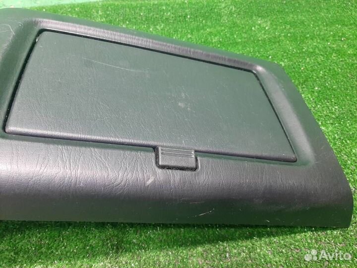 Подлокотник Lexus RX300 (MCU15) 2002