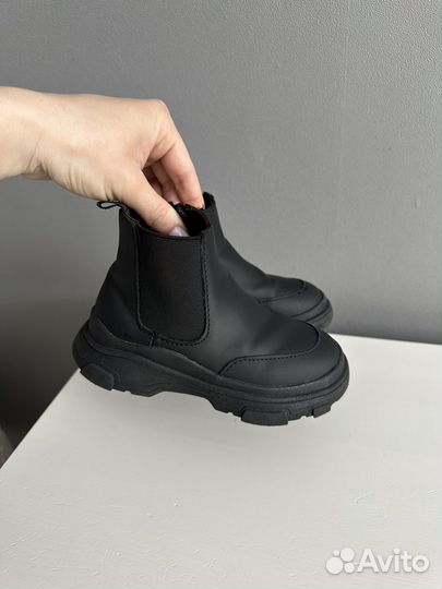 Ботинки zara 24