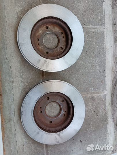 Диски тормозные передние