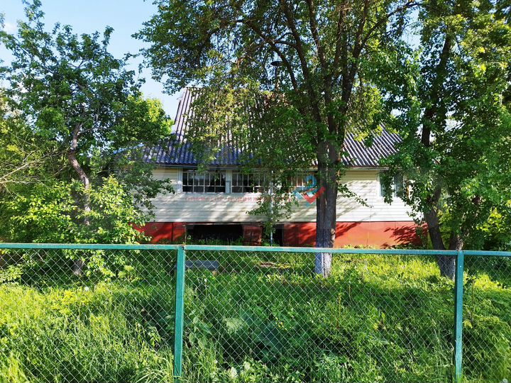 Дом 84,3 м² на участке 1,1 га