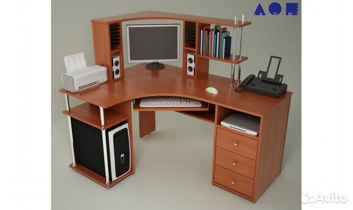 Стол компьютерный