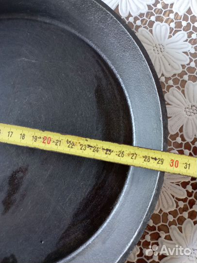 Чугунная сковорода