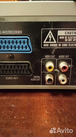 Видеомагнитофон daewoo SD-7800