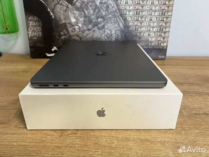 MacBook Air 13 2022 M2 16/512 90 акб