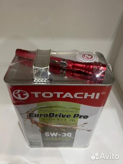 Моторное масло totachi 5W30