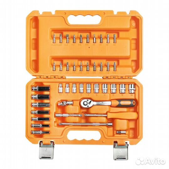 Набор головок и принадлежностей 1/4