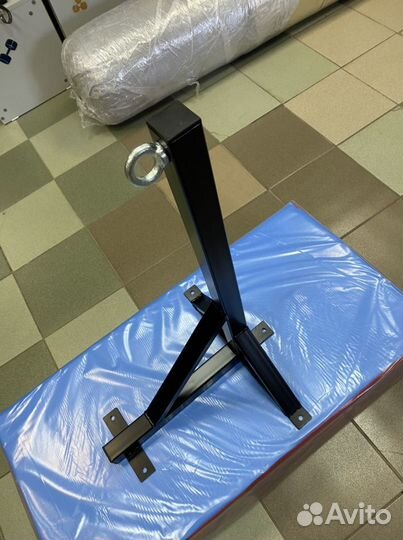 Кронштейн для боксерского мешка